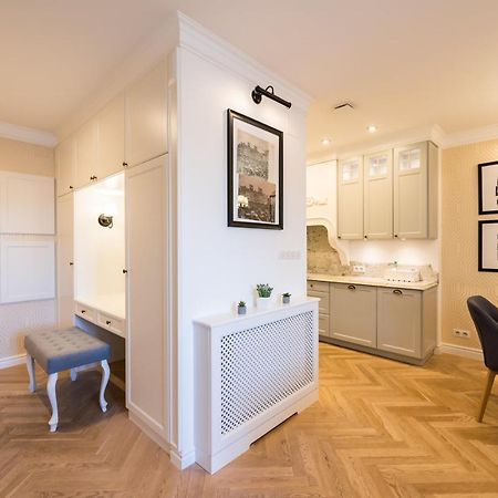 Lovely Apartment In The Heart Of Varsovia Exterior foto