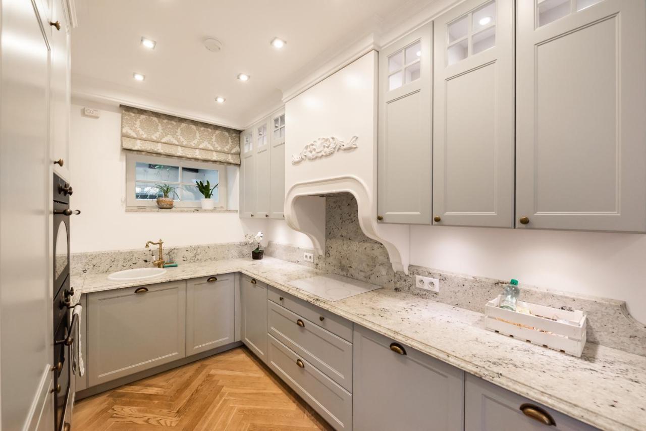Lovely Apartment In The Heart Of Varsovia Exterior foto