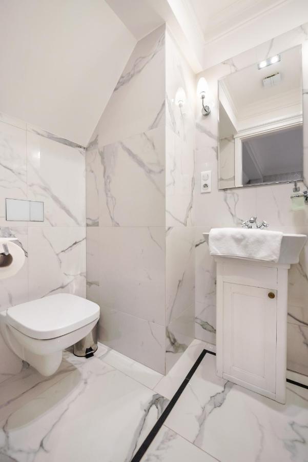 Lovely Apartment In The Heart Of Varsovia Exterior foto